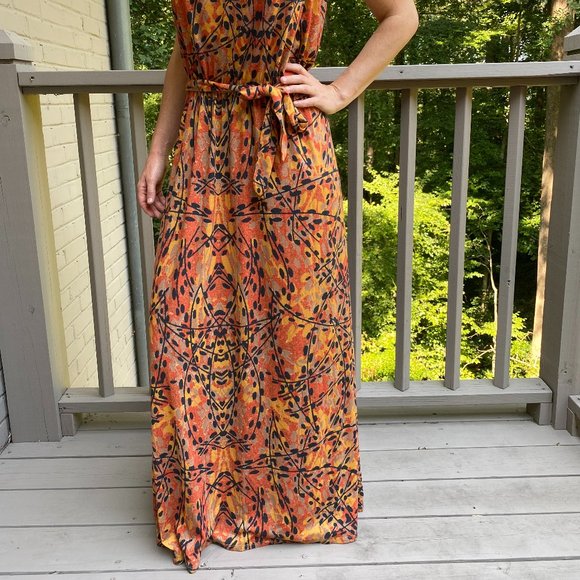 C&T Long Dress - Picture 2 of 9